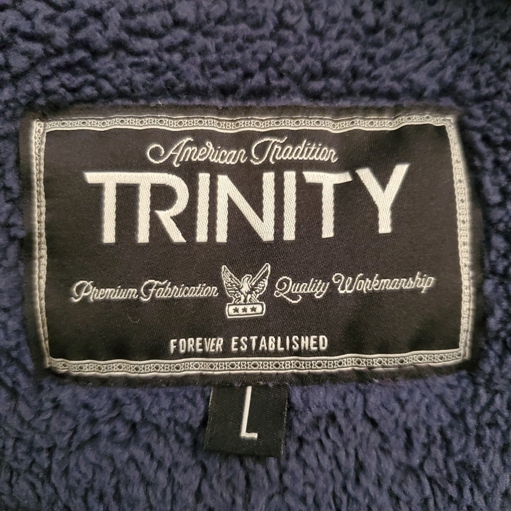 Trinity pullover Plush sweater - Picture 5 of 6